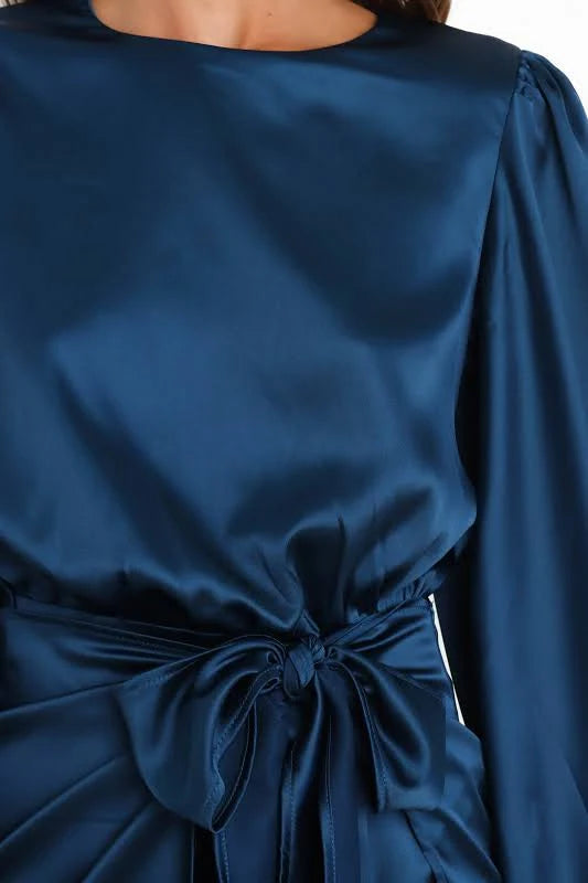 Elegant Satin Wrap Dress with Waist Tie and Balloon Sleeves